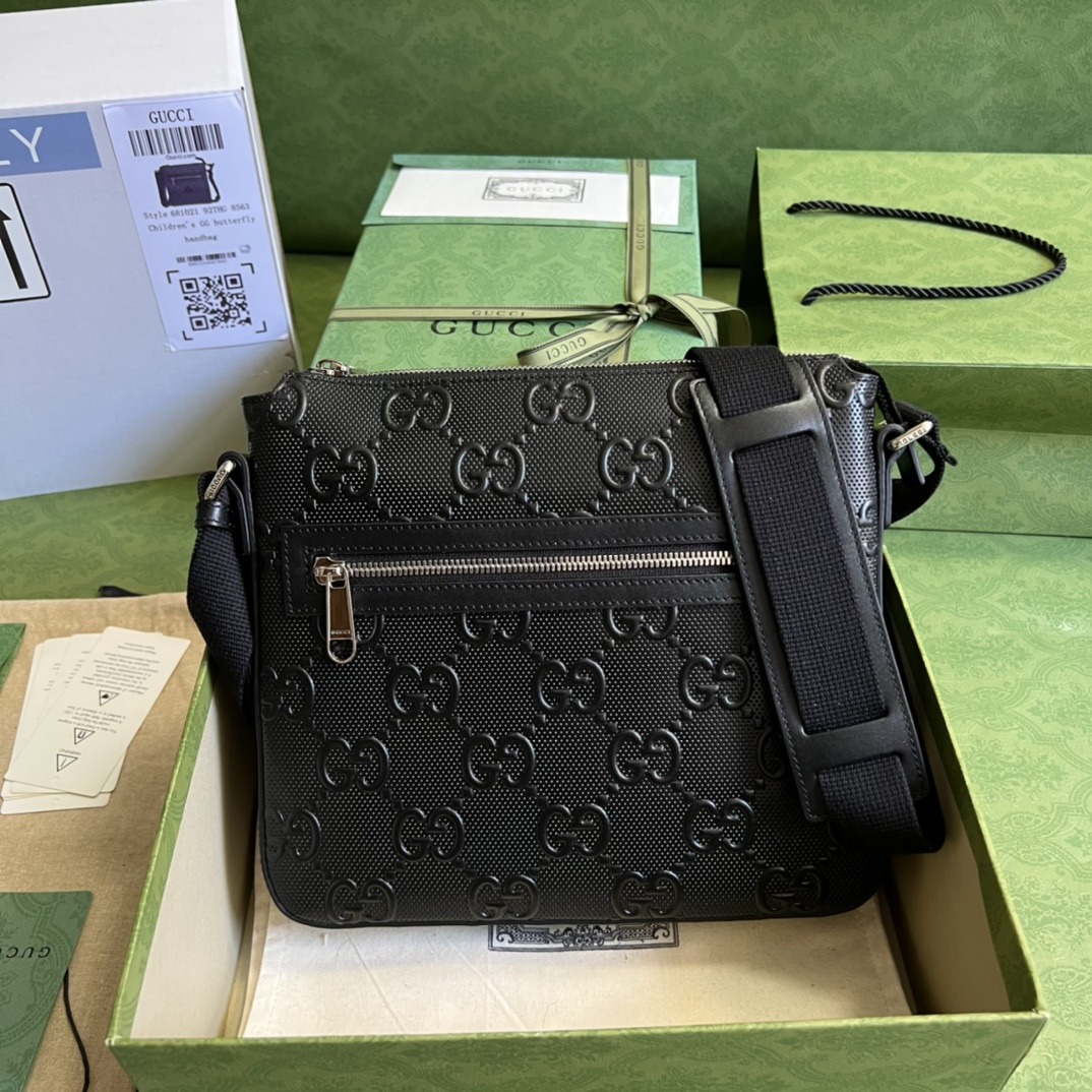 Gucci Messenger Bag-26*2